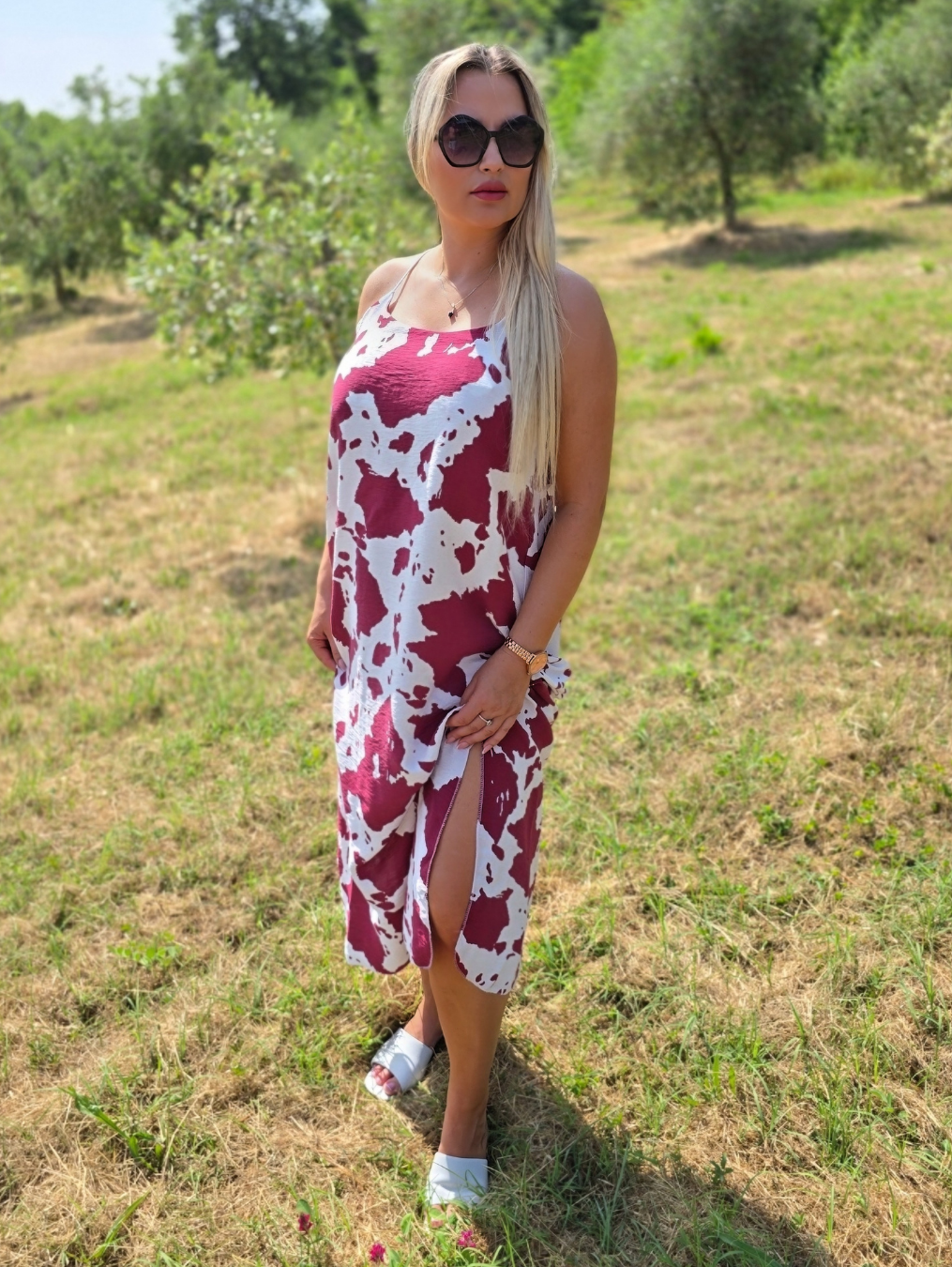 Sukienka Bella Macchiata – Ciemna Czerwień i Biel - obrazek 2