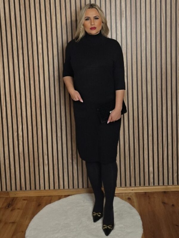 Sukienka Swetrowa z Półgolfem Bella Lungo – Czarna