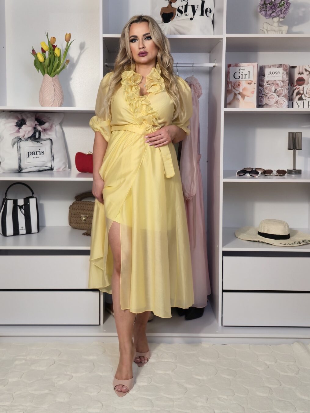 Sukienka Maxi z Żabotem Bella Luna – Żółta - obrazek 2